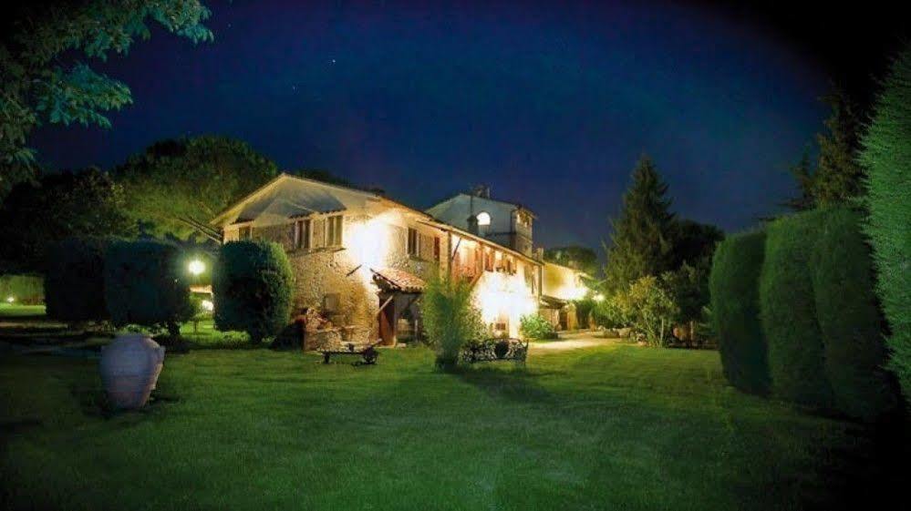 Pieve Del Castello Villa Deruta Bagian luar foto