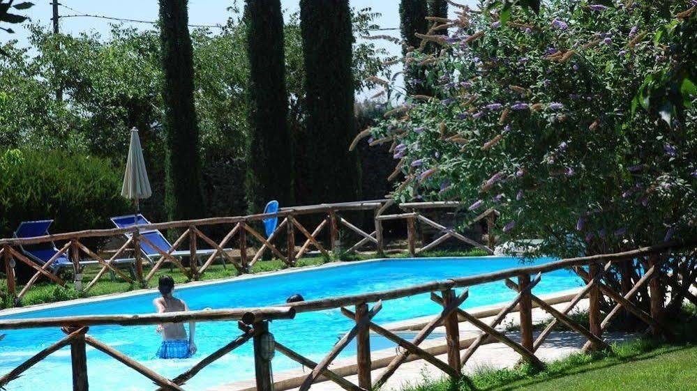 Pieve Del Castello Villa Deruta Bagian luar foto